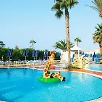 Sunwing Sandy Bay Village Ayia Napa