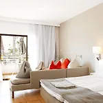 Sunwing Sandy Bay Village Ayia Napa