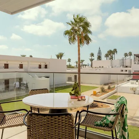 Sunwing Sandy Bay Village