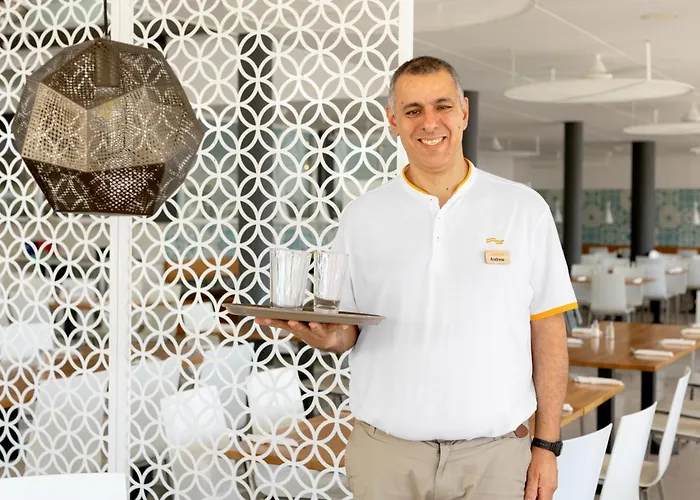 Sunwing Sandy Bay Village Aparthotel Ayia Napa