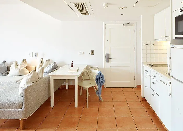 Sunwing Sandy Bay Village Aparthotel