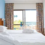 Aparthotel Sunwing Sandy Bay Village