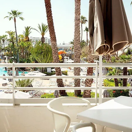 Sunwing Sandy Bay Village Hotel de apartamente Ayia Napa