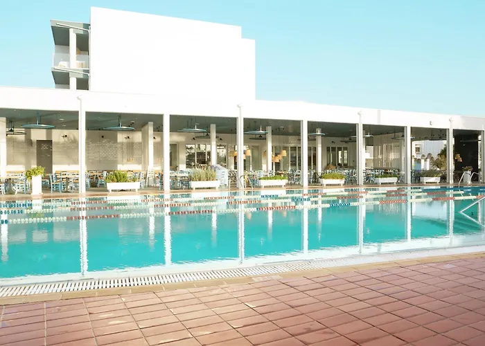 Sunwing Sandy Bay Village Aya Napa