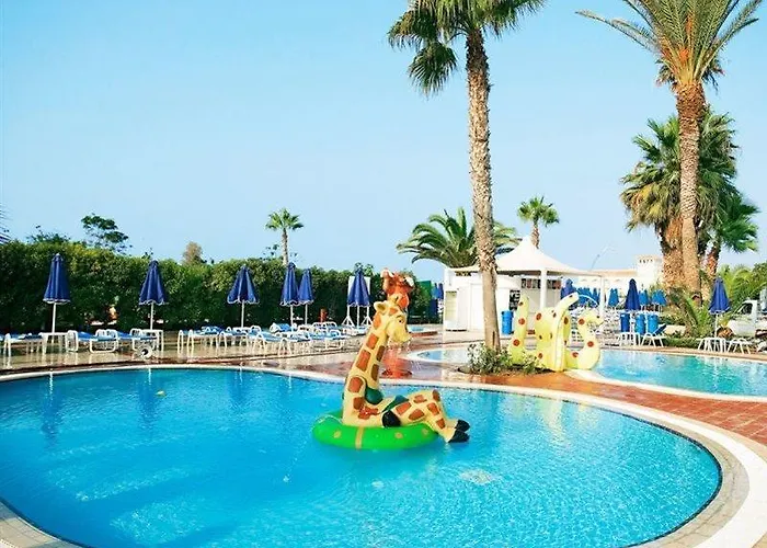 Sunwing Sandy Bay Village Aya Napa